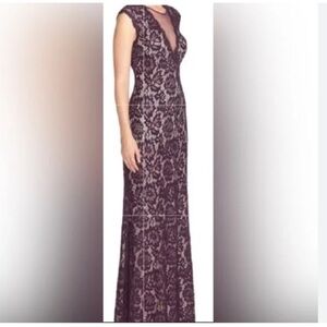 NWT Betsy & Adam Lace Deep V-Neck Illusion Dress Size 6 Plum Purple
